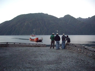 Caleta Gonzalo - De Ferry