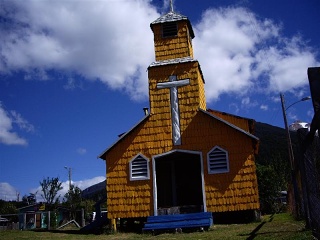 P. Aysen - Puyuhuapi - Kerk Amengual
