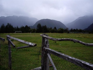 Puyuhuapi - Chalten - Voetbalveld La Junta